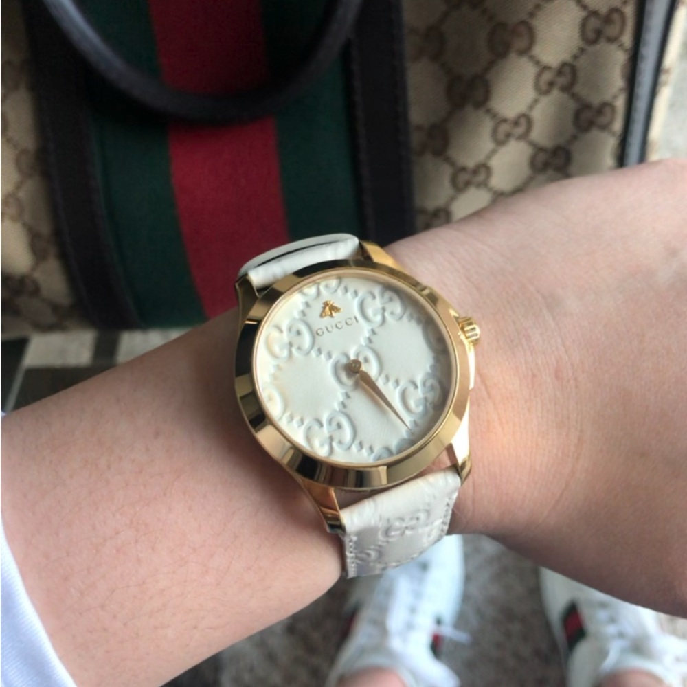 Gucci White Embossed Dial Gold-Tone Women's Watch